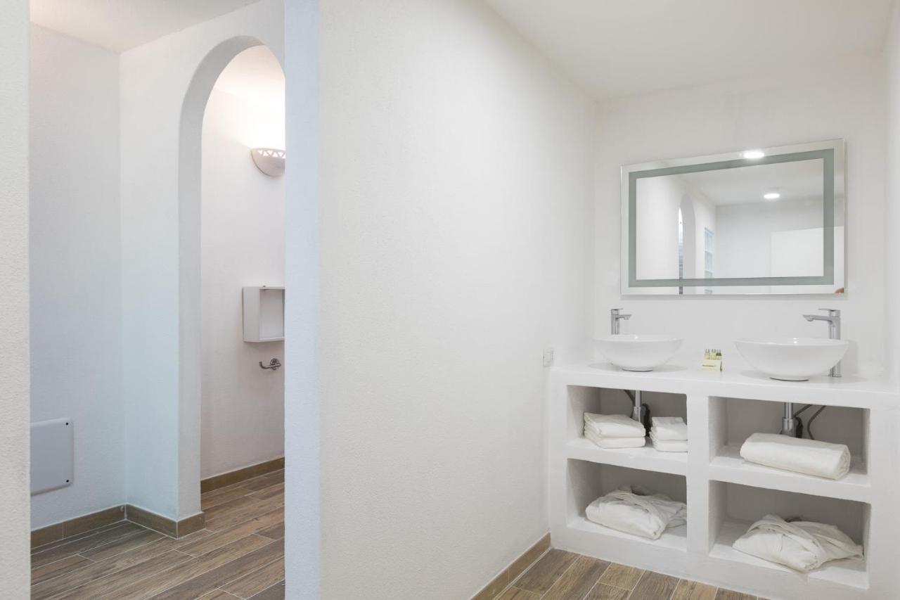 Palmasera Charming Suites 칼라고노네 외부 사진