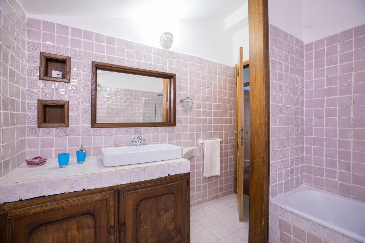 Palmasera Charming Suites 칼라고노네 외부 사진